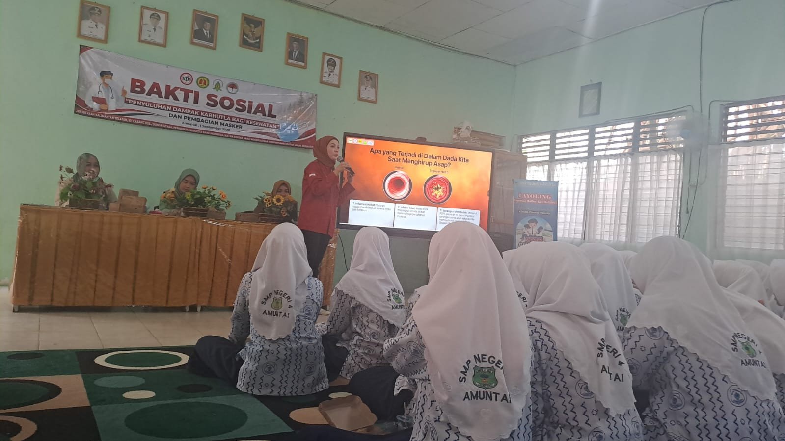 IDI HSU dan Pemkab HSU Edukasi Pelajar Cegah Dampak Karhutla, Bagikan Masker di SMPN 4 Amuntai